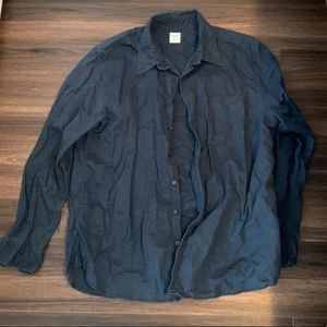 Old navy collard shirt
